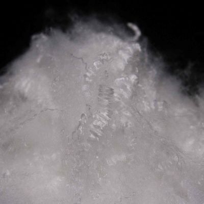 Giá tốt. White Polyester Staple Fibres 51mm A Grade Eco-Friendly Microfiber cho đệm trực tuyến