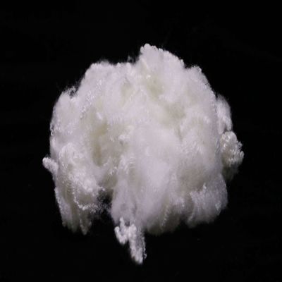 Giá tốt. Một loại sợi polyester rỗng sợi polyester cắt ngắn cho vải không dệt trực tuyến
