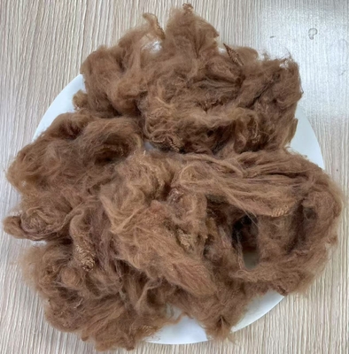 Giá tốt. Sợi Polyester nhuộm màu không silicon hóa 1.5D 38mm Màu Lạc Đà trực tuyến