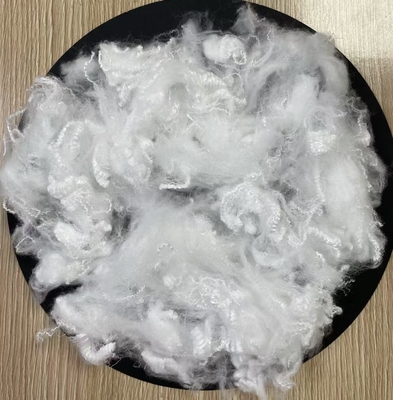 Giá tốt. Virgin Polyester Staple Fiber 1.56dtex 51mm Màu trắng Độ bền cao trực tuyến