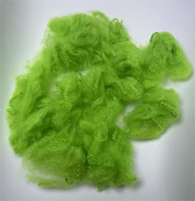 Giá tốt. Lightweight Recycled Polyester Staple Fiber with Good Chemical Resistance and Qiuxiang Green Color trực tuyến