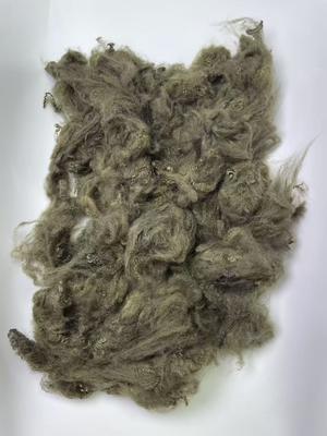 Giá tốt. 1.5D Brown Recycled Polyester Staple Fiber with 0.2% Oil Content and 255-265℃ Melting Point trực tuyến