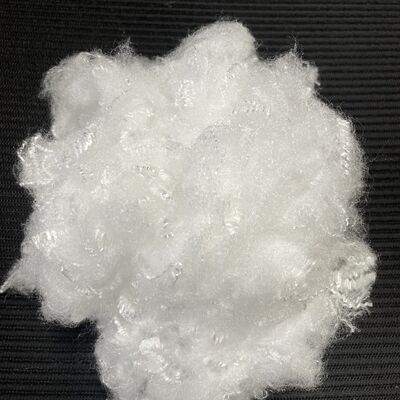 1.67D × 38mm Sợi Staple hình tam giác cao cấp với độ sáng tuyệt vời cho sợi & vải